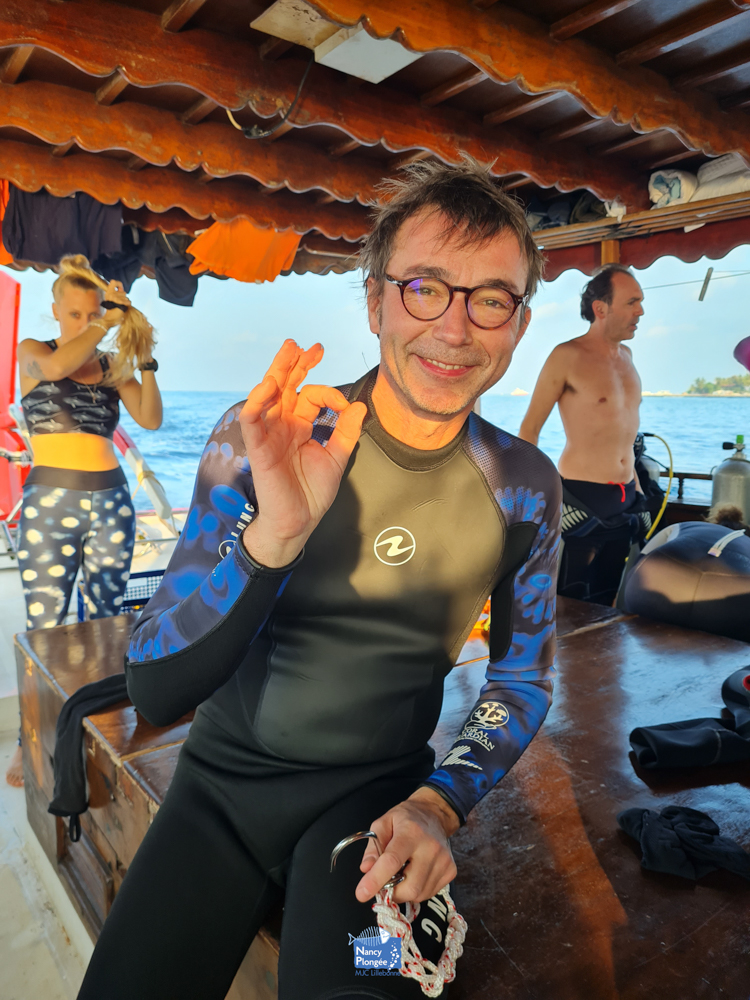 EMA voyage maldives portrait plongeur